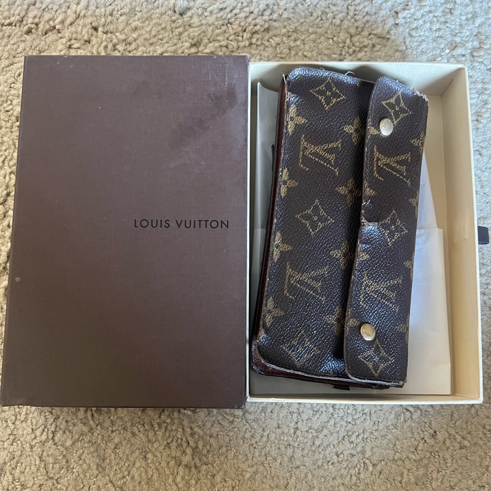 Used Authentic Louis Vuitton Portefeuille Accordeon monogram Wallet.